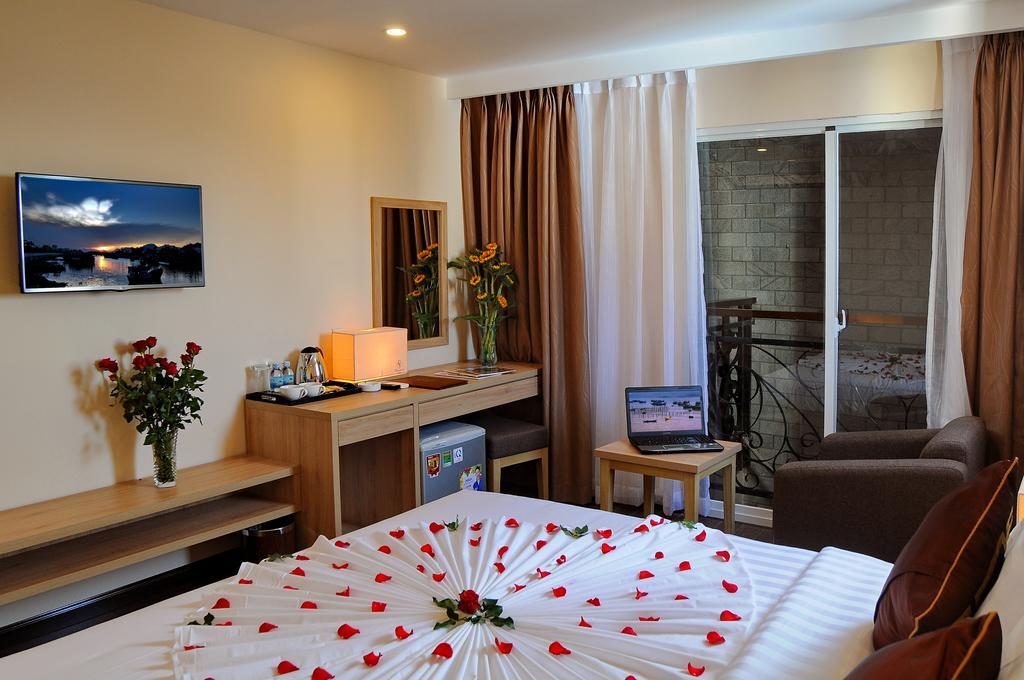 Db Hotel Nha Trang Exterior foto